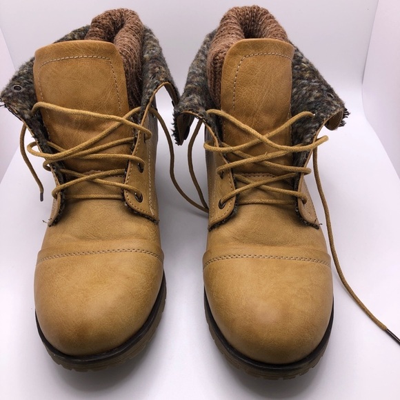 Refresh Shoes - Refresh Camel Knit Cuff Lace Up Boots Size 10 NWOT
